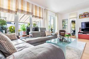 Exklusives Penthouse über zwei Ebenen in ruhiger Innenhoflage! – Die vollständige Adresse der Immobilie erhältst du vom Anbieter., 22299 Winterhude, Hamburg – Vorschaubild 2