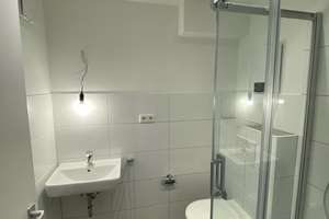 Nachmieter gesucht | 2-Zimmer-Wohnung | 57 m² | Balkon | 845 € warm | Düsseldorf – Die vollständige Adresse der Immobilie erhältst du vom Anbieter., 40223 Bilk, Düsseldorf – Vorschaubild 3