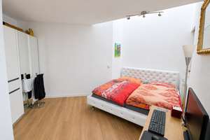Immobilienpaket Stadtmitte- 3 Wohnungen im MFH – Die vollständige Adresse der Immobilie erhältst du vom Anbieter., 71638 Mitte, Ludwigsburg – Vorschaubild 5