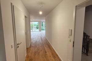 Viel Platz für Ihre Pläne: 4-Zimmer-Wohnung in Leverkusen-Wiesdorf – Hauptstraße 98, 51373 Wiesdorf, Leverkusen – Vorschaubild 9
