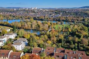 Traumhafte Aussichten - große 4,5-Zimmerwohnung mit 2-Tiefgaragenstellplätzen – Die vollständige Adresse der Immobilie erhältst du vom Anbieter., 70437 Freiberg, Stuttgart – Vorschaubild 2