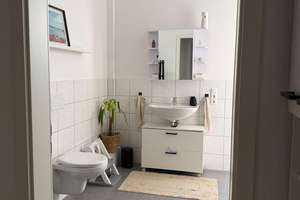Exklusiv saniertes Gartenhaus ca. 150qm WFL, 3 Schlafzimmer, schöne Terrasse etc. – Bahnstraße 34, 41069 Westend, Mönchengladbach – Vorschaubild 4