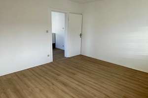 Gepflegte, renovierte 4-Zimmer-Wohnung in zentraler Lage von Heilbronn-Böckingen – Die vollständige Adresse der Immobilie erhältst du vom Anbieter., 74080 Böckingen, Heilbronn – Vorschaubild 5