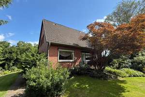 *Gepflegtes Einfamilienhaus mit Charme auf großem Grundstück* – Sommerland 7, 25358 Sommerland – Vorschaubild 5