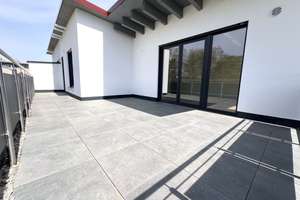 Wie neu: 98 m² große 3,5 Zi. - Penthouse-ETW
mit 35 m² SW- Dachterrasse u. Panoramablick über Ellw. – Die vollständige Adresse der Immobilie erhältst du vom Anbieter., 73479 Ellwangen (Jagst) – Vorschaubild 6