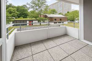 Stuttgart-Asemwald: 1,5-Zimmer-Wohnung mit Balkon – Die vollständige Adresse der Immobilie erhältst du vom Anbieter., 70599 Asemwald, Stuttgart – Vorschaubild 2