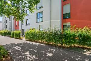 Einziehen und Wohlfühlen: 3-Zimmer-Wohnung mit EBK und Balkon