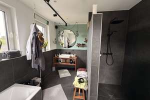 Exklusives Penthouse | Fahrstuhl direkt in die Wohnung | 113 m² | Große Sonnenterrasse | Stellplatz – Bahnhofsallee 72, 26133 Osternburg, Oldenburg (Oldenburg) – Vorschaubild 4