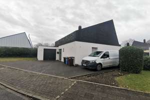 Exklusives Einfamilienhaus in begehrter, ruhiger Lage von Mönchengladbach-Venn – Die vollständige Adresse der Immobilie erhältst du vom Anbieter., 41068 Venn, Mönchengladbach – Vorschaubild 33