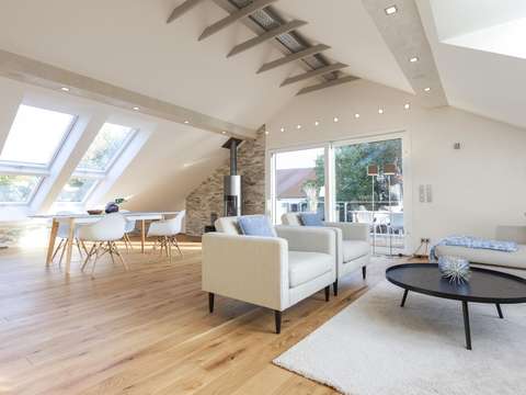 Luxus Pur Mit Wasserblick Dachgeschosswohnung Der Extraklasse