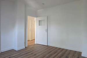 **Charmante Dachgeschosswohnung mit moderner Ausstattung** – Alte Hauptstr. 21, 45289 Burgaltendorf, Essen – Vorschaubild 5