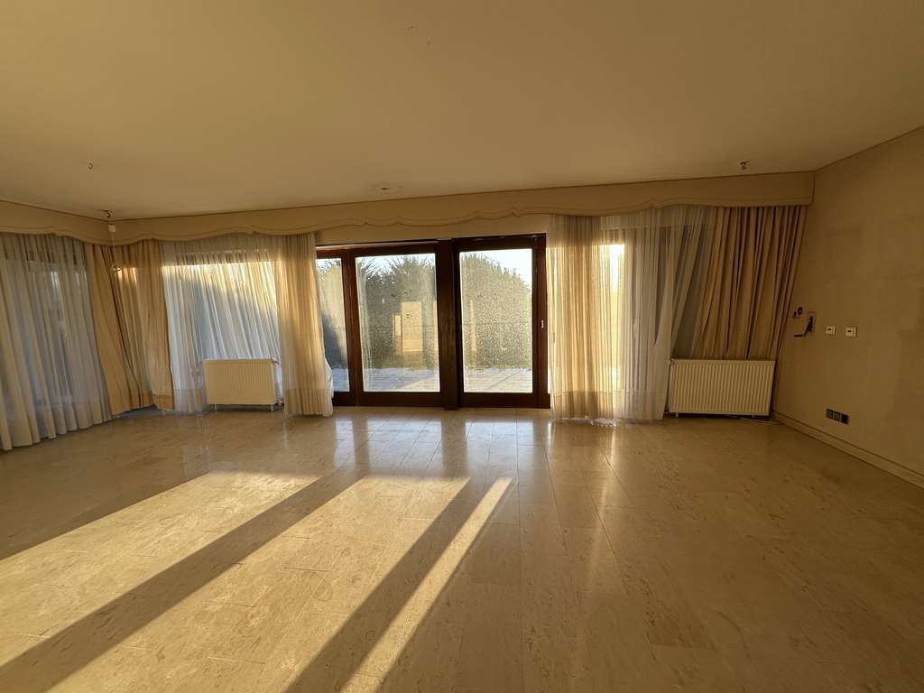 Immobilie in Merzenich - wunderbares Anwesen, mit viel Potential, 52399 Merzenich - Bild 4