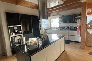 Architektonisch außergewöhnliches Einfamilienhaus in offener gehobener Bauweise in Bedburg – Thomas-Edison-Straße 2, 50181 Bedburg – Vorschaubild 3