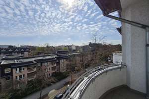Sonne pur*4. OG mit Ausblick*Tolles Apartment in Schmargendorf* S-O-Balkon, Lift, Deckenhöhe über 3m – Die vollständige Adresse der Immobilie erhältst du vom Anbieter., 14199 Schmargendorf, Berlin – Vorschaubild 5