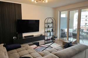 Attraktive Drei-Zimmer-Wohnung mit Balkon, Einbauküche und TG-Stellplatz in Mainz-Weisenau – Die vollständige Adresse der Immobilie erhältst du vom Anbieter., 55130 Weisenau, Mainz – Vorschaubild 3