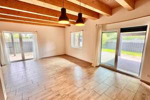 HORN IMMOBILIEN ++ RESERVIERT! Ueckermünde tolles Einfamilienhaus in zentraler Lage, Wärmepumpe – Die vollständige Adresse der Immobilie erhältst du vom Anbieter., 17373 Ueckermünde – Vorschaubild 2