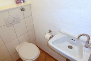 4-ZI-WOHNUNG MIT EBK IM 4. OG OHNE LIFT-OHNE BALKON IN JUGENDSTILHAUS IN RUHIGER UND ZENTRALER LAGE – Königswarterstraße 66, 90762 Stadtpark, Stadtgrenze, Fürth – Vorschaubild 15