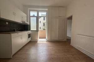 Studenten WG – 5 Moderne WG-Zimmer mit Balkon in zentraler Lage von Bremerhaven – An der Allee 29, 27568 Mitte, Bremerhaven – Vorschaubild 25