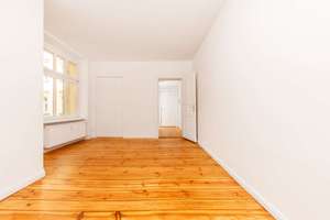 Charmante Altbauwohnung im Herzen des Prenzlauer Bergs – sofort bezugsfrei! – Rykestraße 45, 10405 Prenzlauer Berg, Berlin – Vorschaubild 2
