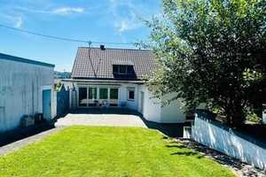 Großes teilsaniertes Einfamilienhaus mit großem Garten – Merzig-Wadern (Kreis) – Vorschaubild 1
