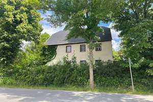 Sanierungsbedürftiges Einfamilienhaus in zentraler Lage mit großem Garten – Die vollständige Adresse der Immobilie erhältst du vom Anbieter., 8294 Lößnitz – Vorschaubild 1