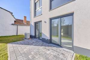 Zuhause neu erleben: Neubau-Doppelhaushälfte mit Garten im Erstbezug – 67065 Mundenheim, Ludwigshafen am Rhein – Vorschaubild 13