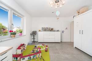 *Erstklassiger Zustand* Modernes freistehendes Wohnhaus in ruhiger Lage von Emmering zu verkaufen – Die vollständige Adresse der Immobilie erhältst du vom Anbieter., 82275 Emmering – Vorschaubild 18