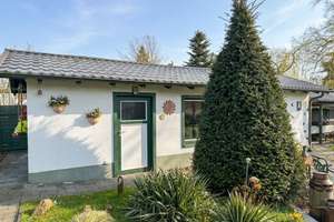 Bungalow in idyllischer Wasserlage und Privatsteg auf 869 m² Grundstück: Verkauf mit Nießbrauchrecht – Die vollständige Adresse der Immobilie erhältst du vom Anbieter., 12589 Rahnsdorf, Berlin – Vorschaubild 7