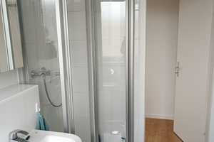 Geräumige 3-Zimmer Wohnung im Herzen des Stadtzentrums inkl. Einbauküche – Gelsenkirchen – Vorschaubild 4