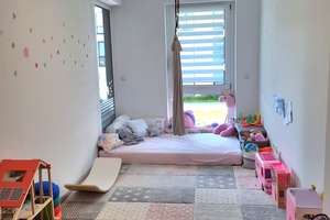 Sonnige, barrierefreie 3-Zimmer-Wohnung mit Einbauküche und Süd-Loggia in Perlach, München – Sammy-Drechsel-Straße 31, 81737 Altperlach, München – Vorschaubild 13