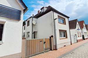 ANGEBOT: 1 -  2 FAM.-Haus mit Garten in Bobenheim zum fairen Preis!