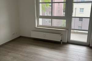 ANFRAGEN BITTE PER NACHRICHT!  Helle neu renovierte Wohnung 3,5 Z. mit Balkon - einziehen wohlfühlen – Wattenscheider Hellweg 112, 44869 Westenfeld, Bochum – Vorschaubild 6