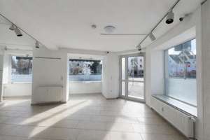 Katip | Kapitalanlage mit einem Bungalow und zwei Gewerbeeinheiten (Büro -Praxis/ Gastro) im Paket – Die vollständige Adresse der Immobilie erhältst du vom Anbieter., 86163 Hochzoll-Nord, Augsburg – Vorschaubild 6
