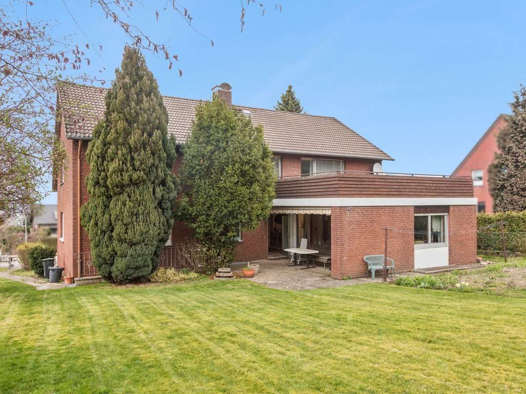 Immobilie in Nienstädt - Platzwunder - Schönes Zweifamilienhaus in Nienstädt - Bild 1