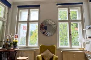 Helle, voll möblierte 2-Zimmer-Wohnung in Altbau in Berlin-Karlshorst – zur Miete für 6–9 Monate – Friedrichsteiner Straße 0, 10318 Karlshorst, Berlin – Vorschaubild 2