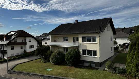 Bild von Zweifamilienhaus in Hadamar-Oberzeuzheim 