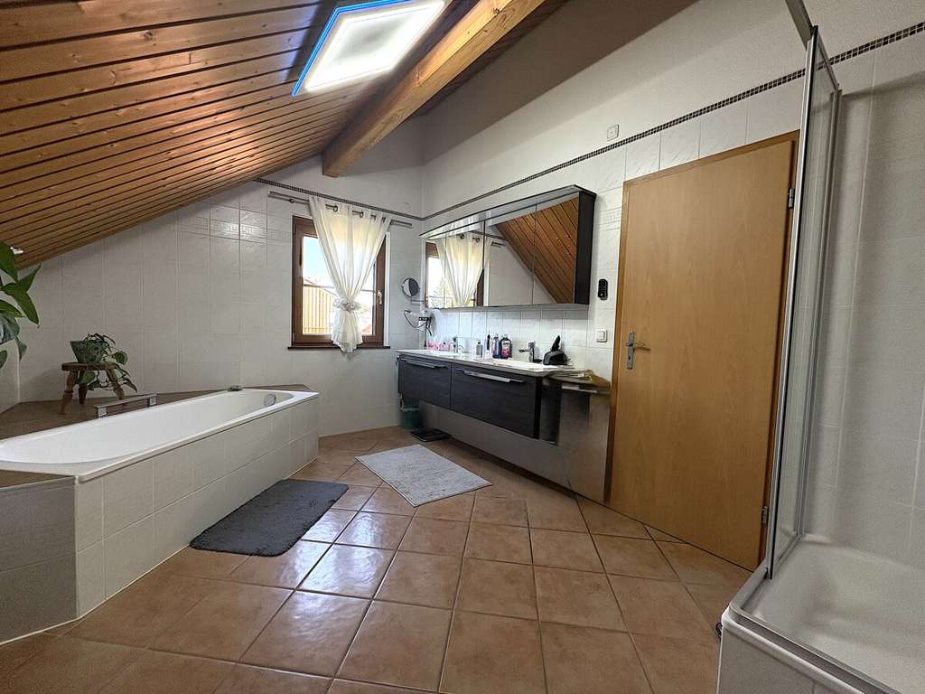 Immobilie in Aßling - Einziehen und wohlfühlen! - Bild 3