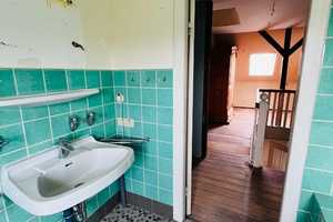 Schmuckstück im Dornröschenschlaf – sanierungsbedürftiges Reihenendhaus mit viel Charme – Herzogtum Lauenburg (Kreis) – Vorschaubild 19