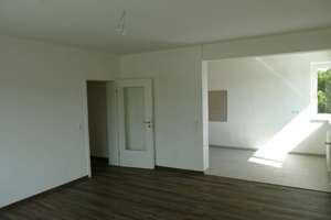 3-Zimmer-Wohnung mit offenem Wohn- und Kochbereich u. Loggia – Kurt-Schumacher-Ring 1, 38444 Detmerode, Wolfsburg – Vorschaubild 8