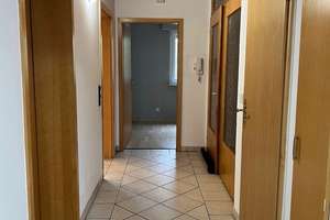 Solide Kapitalanlage mit Zukunft – Dreifamilienhaus in Seligenstadt/Klein-Welzheim – Die vollständige Adresse der Immobilie erhältst du vom Anbieter., 63500 Seligenstadt – Vorschaubild 7