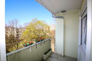 Stilvolle 4-Zimmer-Wohnung mit zwei Balkonen und durchdachtem Grundriss – 67069 Pfingstweide, Ludwigshafen am Rhein – Vorschaubild 3