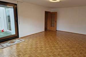 3-Zimmer-Penthouse mit großer Dachterrasse, Aufzug & Garage ohne  Käuferprovision – Mäulenstr. 27, 70327 Untertürkheim (Ortsteil), Stuttgart – Vorschaubild 3