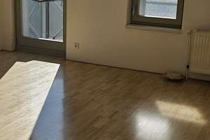Helle 2-Zimmer Dachgeschosswohnung mit Balkon in Sudenburg – Lutherstraße 13, 39112 Sudenburg, Magdeburg – Vorschaubild 4