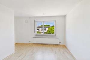 Hauscharakter nahe der Eilenriede: viereinhalb Zimmer, Garage, Balkon und ca. 91 m² Nutzfläche – Die vollständige Adresse der Immobilie erhältst du vom Anbieter., 30519 Seelhorst, Hannover – Vorschaubild 4