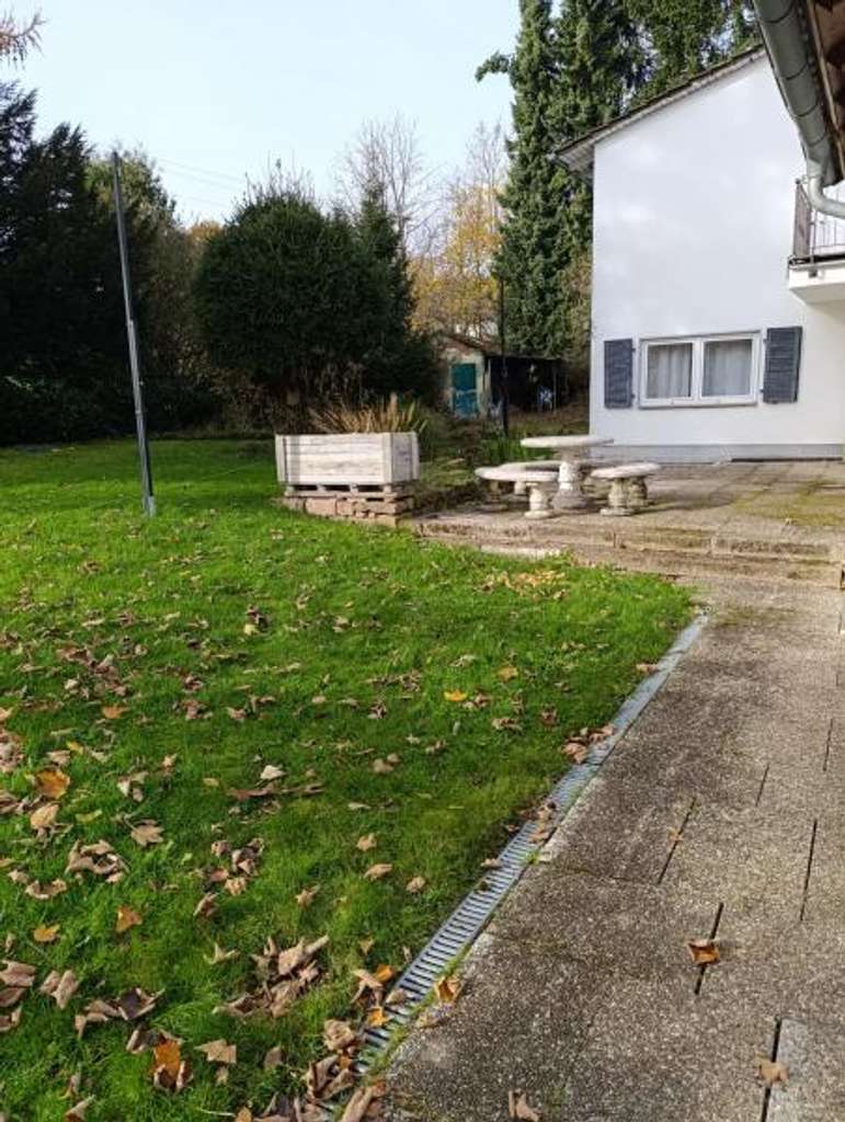 Immobilie in Neckargemünd - Einziehen, einrichten und wohlfühlen im herrlichen Neckargemünd-Waldhilsbach in ruhiger Lage - Bild 2