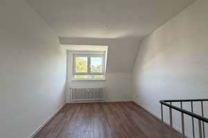 *** BREMEN-SCHWACHHAUSEN - Helle 4-Zimmer-Maisonette-Wohnung mit Einbauküche und Balkon *** – Scharnhorststraße 32, 28211 Radio Bremen, Bremen – Vorschaubild 11
