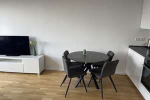 Direkt am Park Sonnige 2-Zimmer Wohnung mit Balkon  – Homburger Str. 12, 50969 Zollstock, Köln – Vorschaubild 3