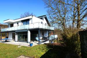 Modernes Einfamilienhaus mit herrlichem Blick – Die vollständige Adresse der Immobilie erhältst du vom Anbieter., 96049 Am Bruderwald, Bamberg – Vorschaubild 1