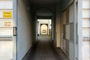 Helle, einfache 3-Raum-Wohnung mit Balkon, Tageslichtbad, Wanne und Abstellraum. Stellplatz möglich – Fichtestraße 16, 39112 Sudenburg, Magdeburg – Vorschaubild 3