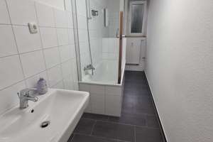 Schön! Gemütlich und renoviert! Große 3,5 Raum Wohnung in GE-Rotthausen! – Schulz-Briesen-Straße 6, 45884 Rotthausen, Gelsenkirchen – Vorschaubild 4